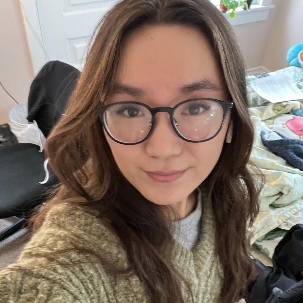 Meet your Posher, Irisa